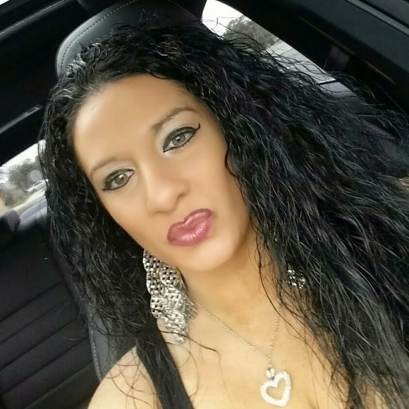 Meet your Posher, Maria - Picture 1 of 1